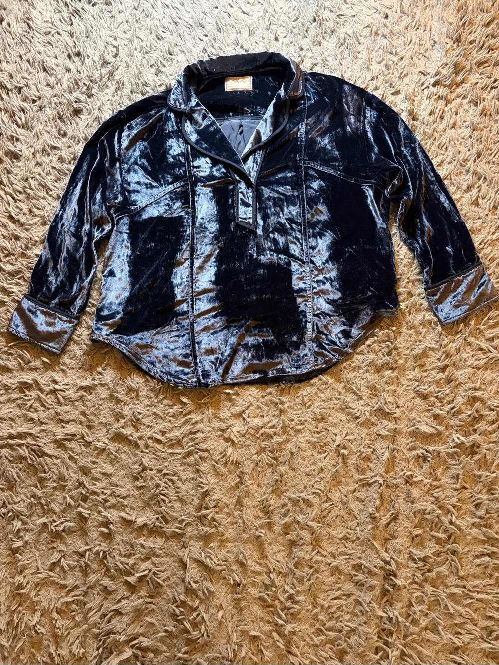 We The Free luxy solid navy blue velvet oversized shirt sz S